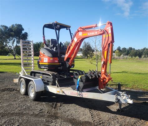 mini excavator hire geelong|kennards hire geelong north.